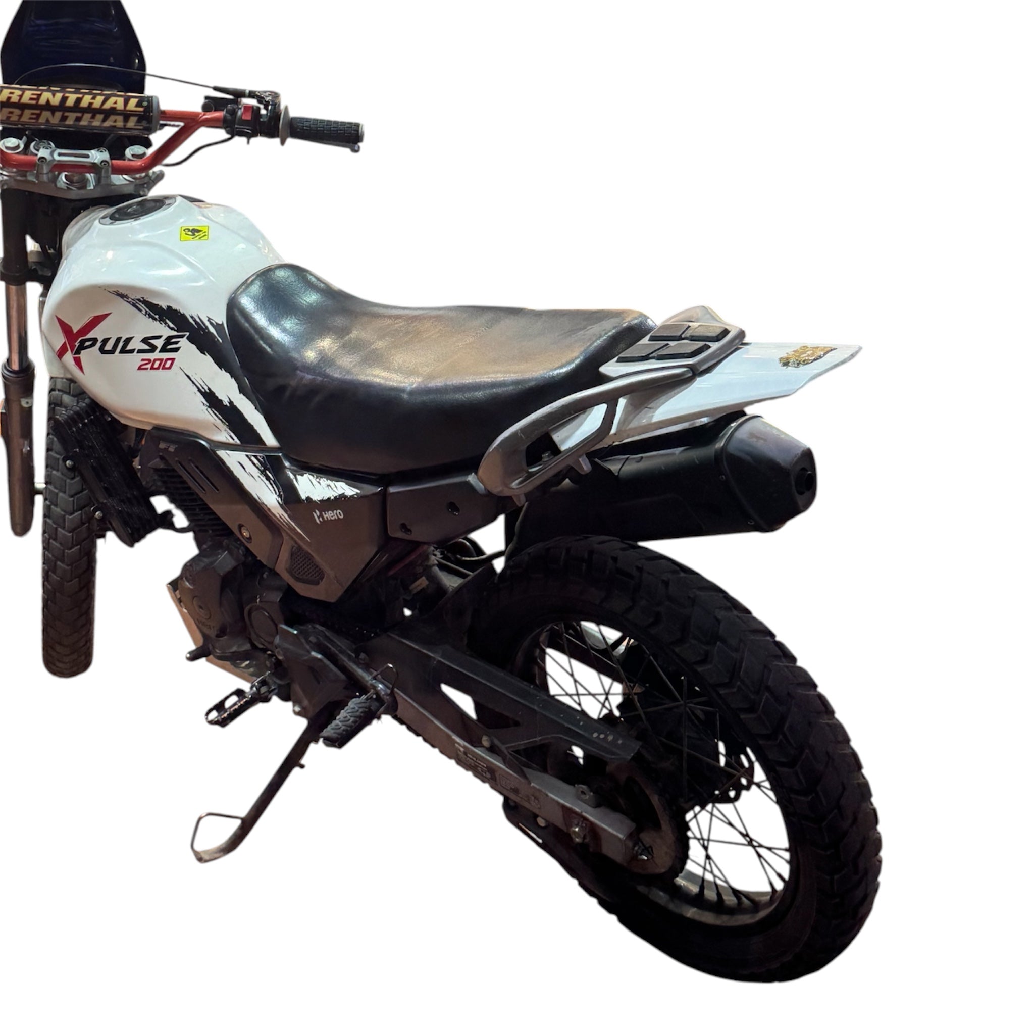 REAR FENDER WHITE FOR XPULSE 200