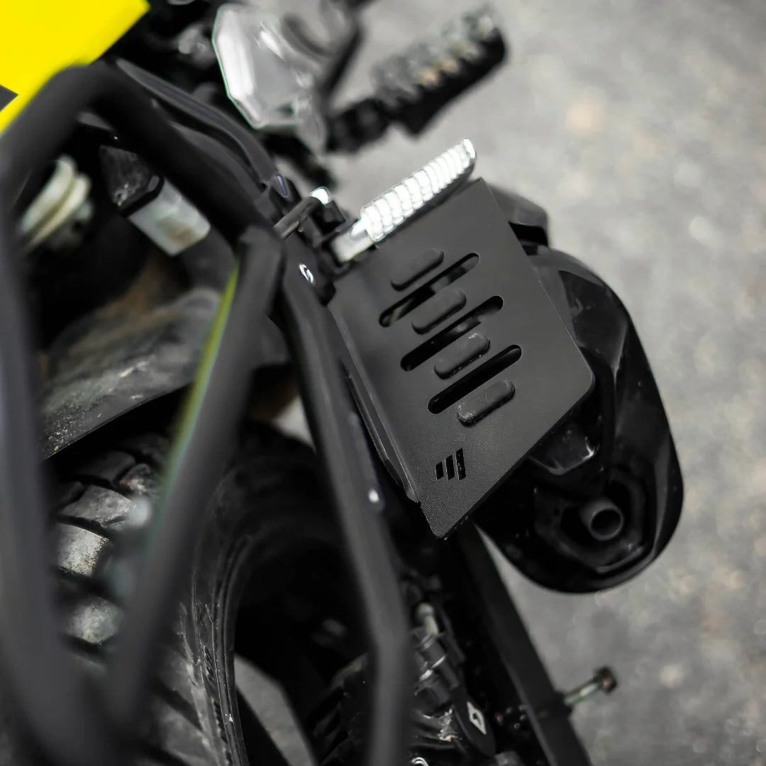 MTECHNICS VSTROM PILLION FOOTREST-PAIR