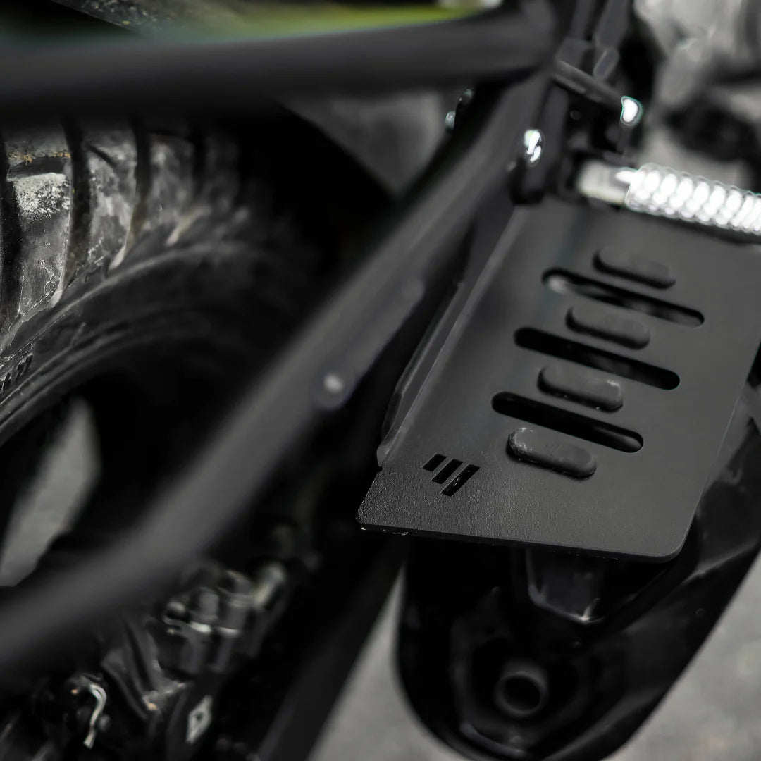 MTECHNICS VSTROM PILLION FOOTREST-PAIR